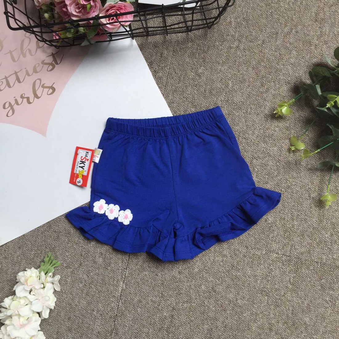 quần đùi cotton bèo gấu 3 hoa bé gái size 2-8-